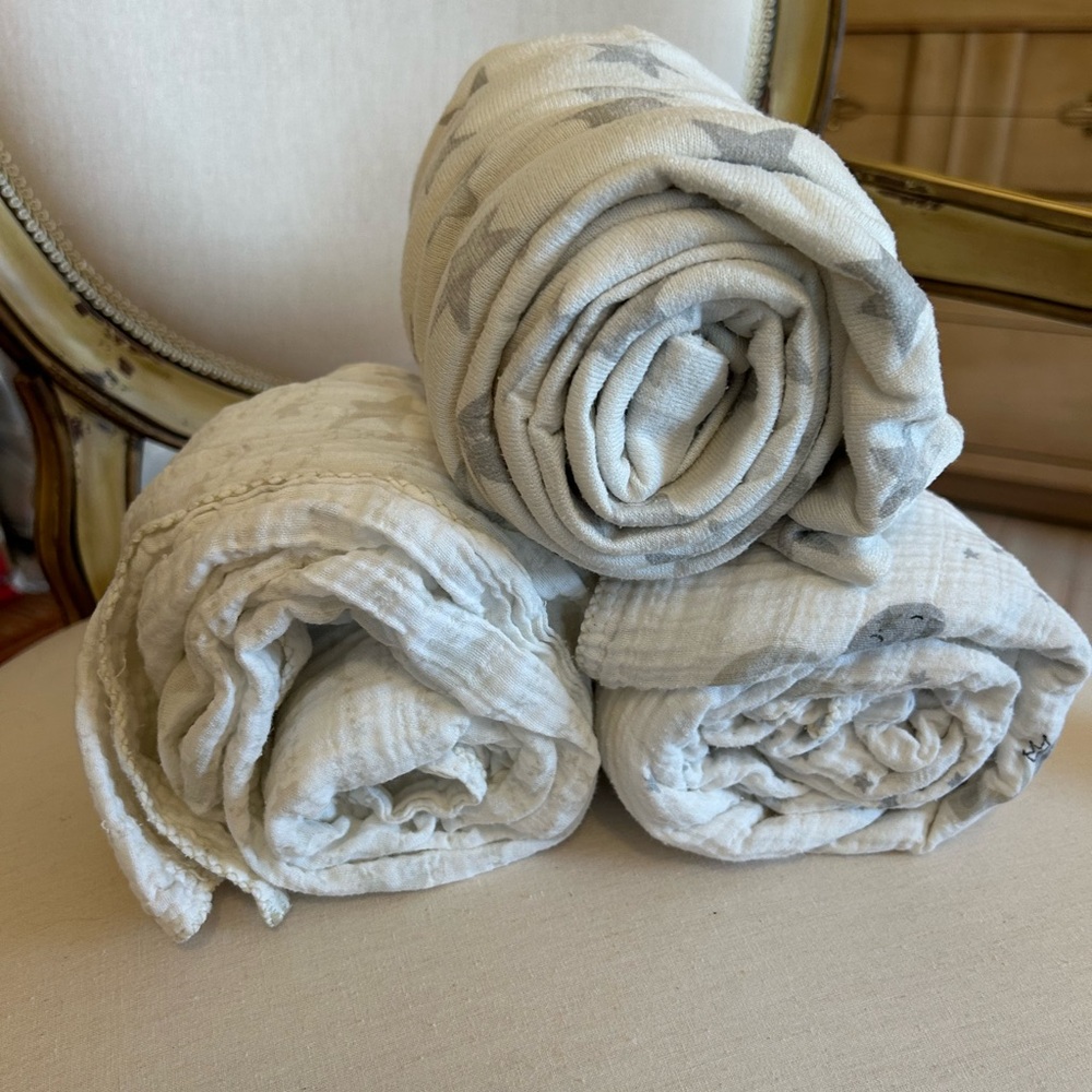 Lot of 3 Star Themed Cream and Gray Muslin and Knit Blankets